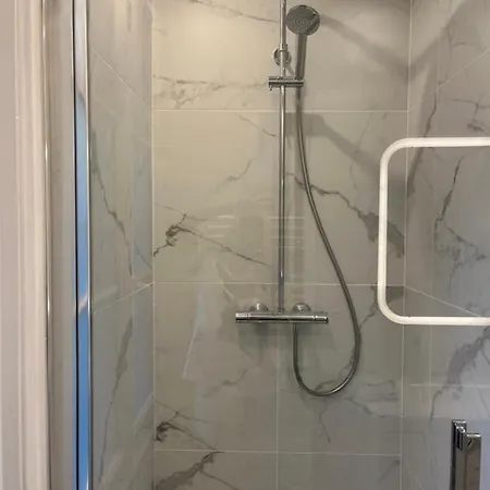 Hyper Centre Germain En Laye *